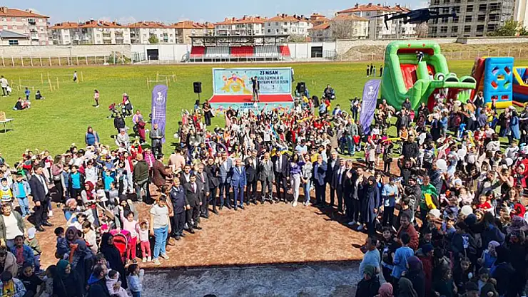 Akşehir'de 23 Nisan coşkusu