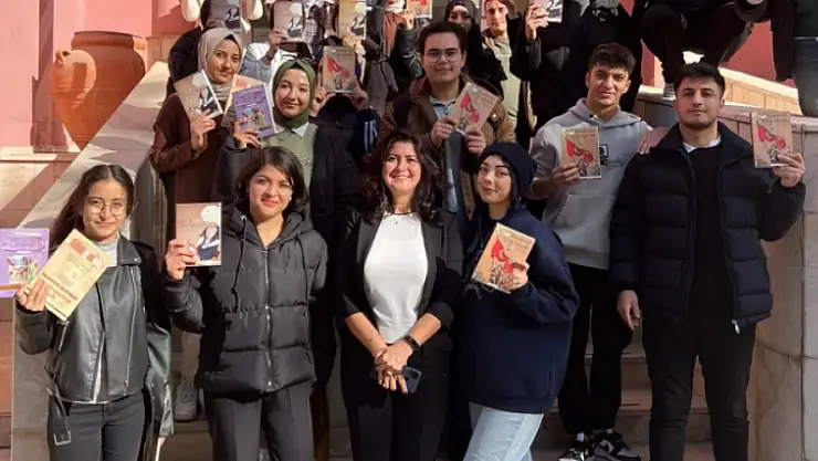 Akşehir'i okuyarak ve gezerek tanıyorlar!