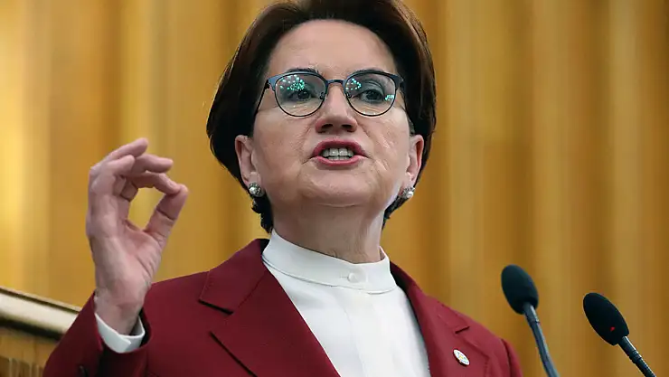 Akşener: Cumhurbaşkanlığın kötü geçti, bari jübilen güzel olsun
