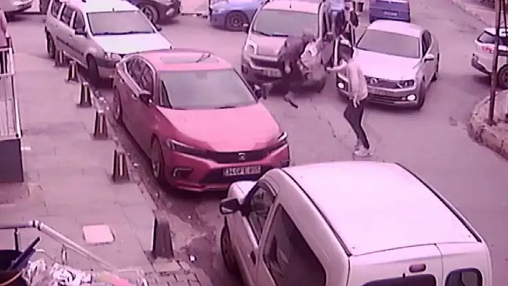 Alacaklısını yolda görünce kurşun yağdırdı