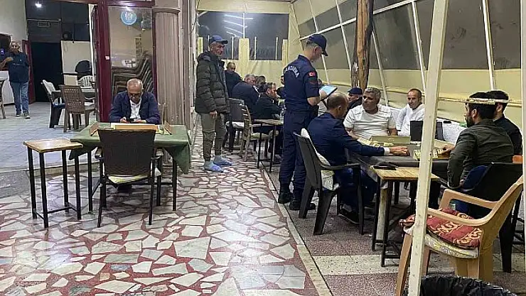 Alanya'da 2 aranan şahıs yakalandı