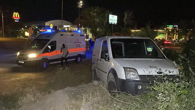 Alkollü ve ehliyetsiz sürücü kaza yaptı: Sürücü ağır yaralı