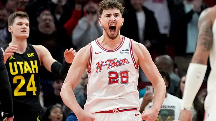 Alperen Şengün kariyer rekorunu egale etti!