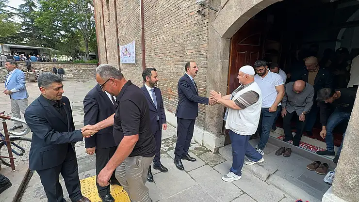 Altay, İplikçi Camii'nde Cuma namazı sonrası vatandaşlarla buluştu!