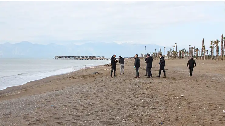 Antalya'nın  Serik sahilinde 2 ceset bulundu!