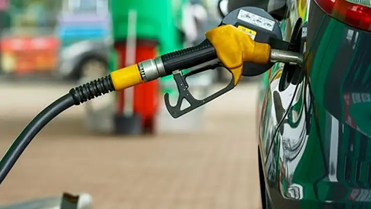 Araç sahipleri dikkat! Motorin zammı iptal edildi!