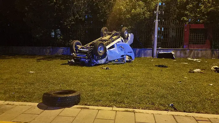 Araçlar takla attı, ortalık savaş alanına döndü