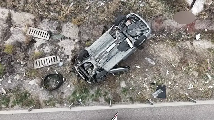 Arkadan gelen otomobil biçti: Savrulan araç şarampole devrildi!