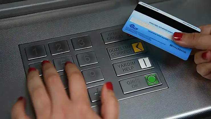 ATM'lerde para yatırırken dikkat! Artık limite takılacaksınız...