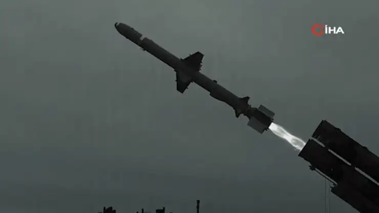 Atmaca kendi rekorunu yeniledi