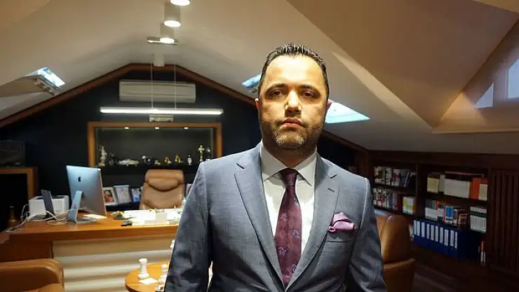 Avukat Rezan Epözdemir 'rüşvete aracılık' suçlamasıyla tutuklandı