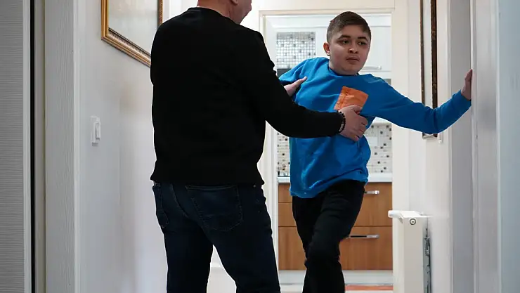 Baba, evladını kurtarırken kalp krizi geçirdi