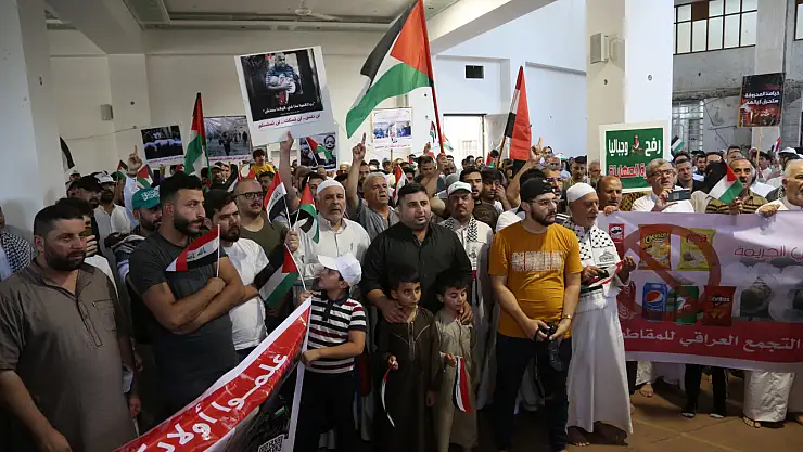 Bağdat'ta İsrail'in Gazze saldırıları protesto edildi
