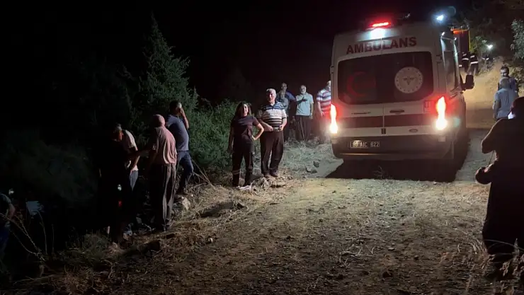 Bahçe'de traktör dere yatağına devrildi: Yaşlı çift hayatını kaybetti
