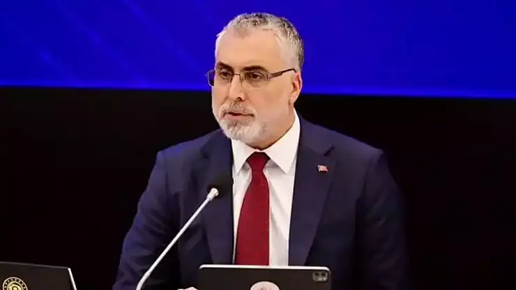 Bakan Işıkhan 1 Mayıs'da işçilerle buluştu