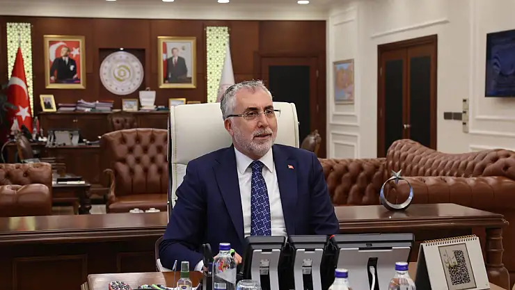 Bakan Işıkhan: 'Kanser hastalarımızı yalnız bırakmadık, 5 yeni akıllı ilaç geri ödeme listesine alındı'