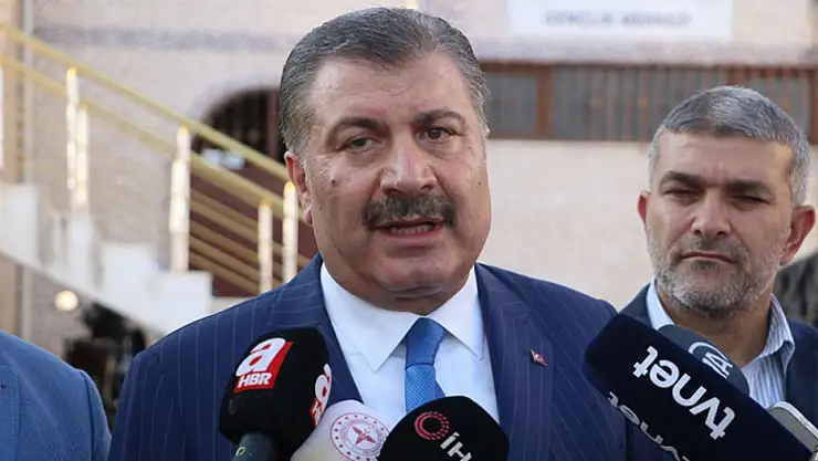 Bakan Koca,  617 depremzede hastanın tedavisi sürüyor