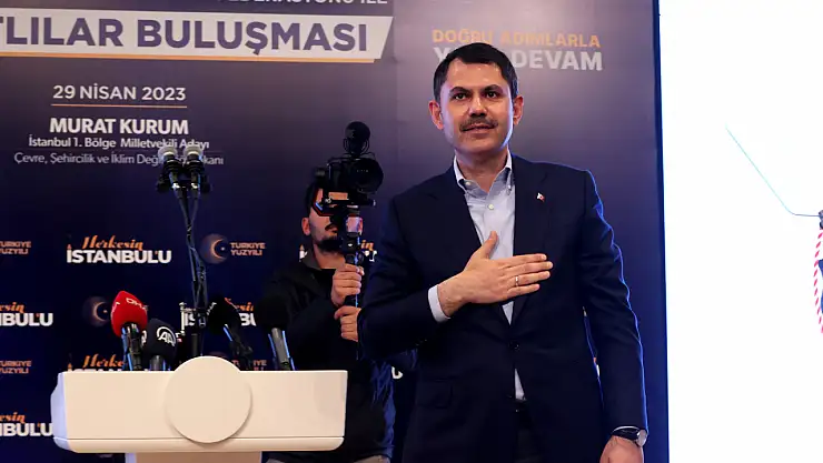 Bakan Kurum: ''Bize düşen de Eyüp Sultan'ın, Sultan Fatih'in torunları olarak emaneti en iyi şekilde korumaktır'