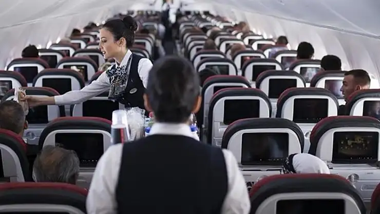 Bakan müjdeledi: Yolculukta o hizmet ücretsiz oluyor!