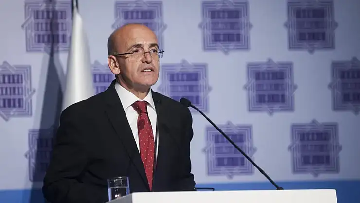 Bakan Şimşek Financial Times'a konuştu: Doğru yoldayız!