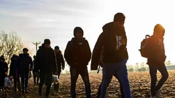 Bakan Yerlikaya, 547 göçmenin yakalandığını duyurdu!