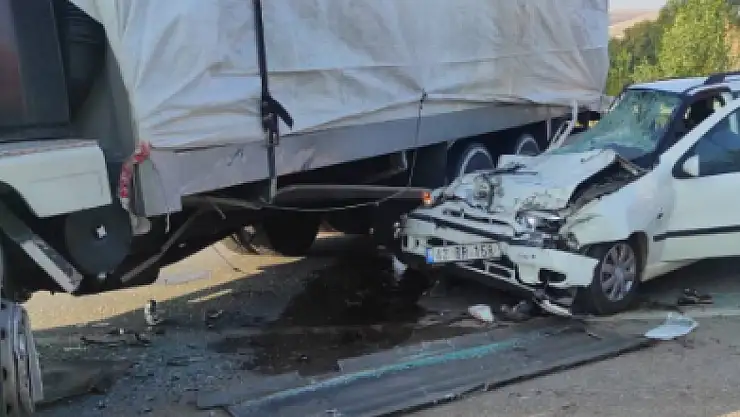 Bakan Yerlikaya  acı haberi verdi: Bayram'da yine facia yaşandı: 10 ölü, binden fazla yaralı var!