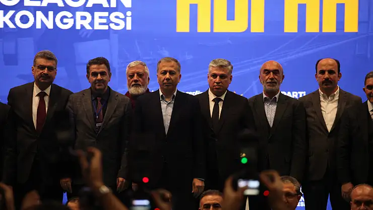 Bakan Yerlikaya AK Parti Selçuklu 8. Olağan İlçe Kongresine katıldı