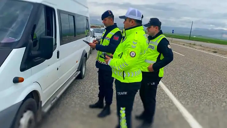 Bakan Yerlikaya duyurdu: 497 bin 591 araca/sürücüye işlem yapıldı!