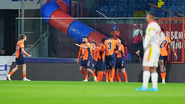 Başakşehir 64 Gün Sonra Galibiyetle Tanıştı