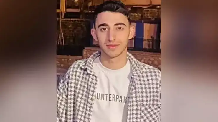 Başına demir parçası düştü hayatını kaybetti