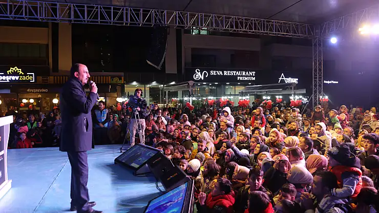 Başkan Altay: Çocuklarımızın Yüzü Gülsün Diye Gece Gündüz Çalışıyoruz