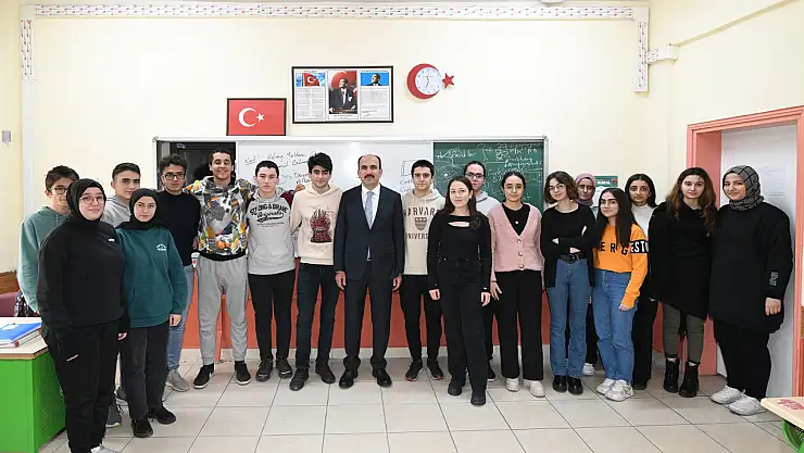 Başkan Altay'dan YKS sınavına girecek öğrencilere destek