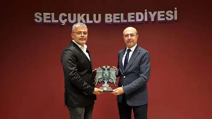 Konyaspor Başkanı Ömer Atiker'den Selçuklu Belediye Başkanı Ahmet Pekyatırmacı'ya ziyaret