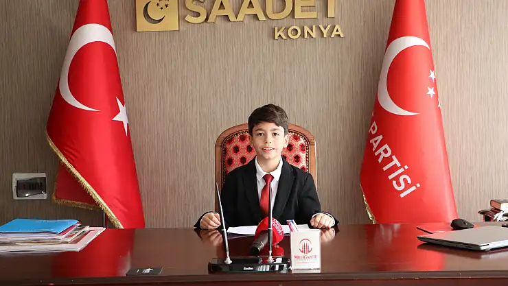 Başkan Demirel Koltuğu çocuklara devretti