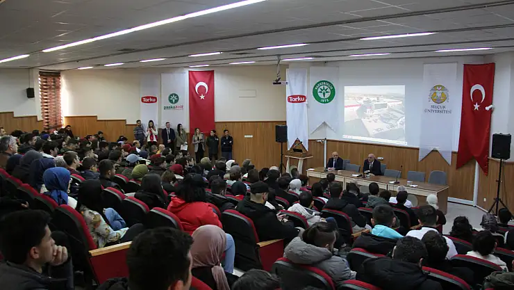 Başkan Erkoyuncu Selçuk Üniversitesi öğrencileriyle bir araya geldi