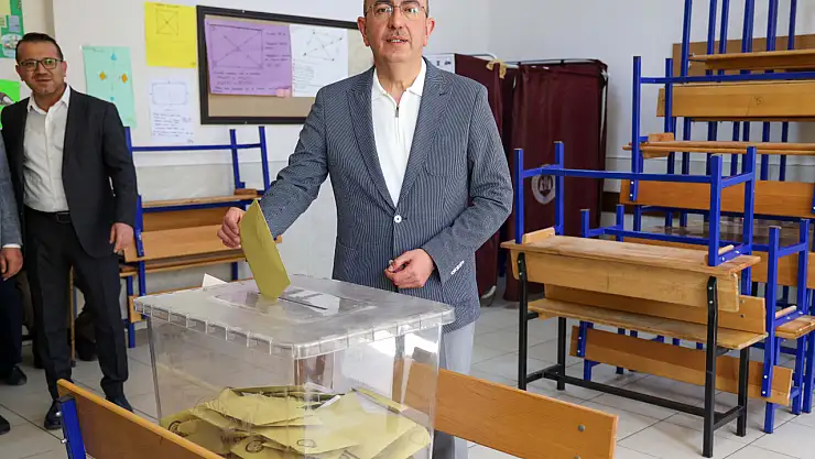 Başkan Kavuş oyunu kullandı