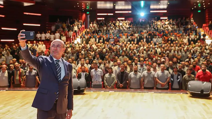 Başkan Pekyatırmacı, belediye personelleriyle  bir araya geldi!