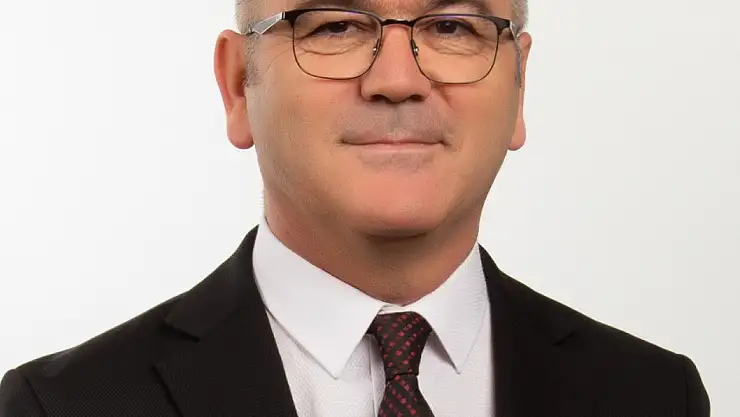 Başkan Ustaoğlu'nun anneler günü mesajı