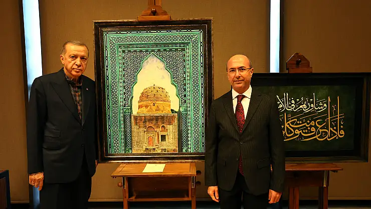 Başkanı Pekyatırmacı'dan Başkan Erdoğan'a eser takdimi