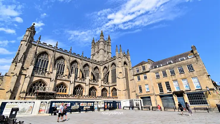 Bath Abbey: İngiltere'nin tarihi incisi