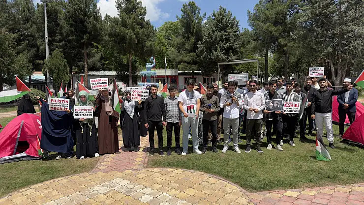 Batman Üniversitesi öğrencileri, Filistin için oturma eylemi başlattı