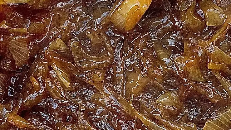 Bayıla bayıla yiyorduk Karatay uyardı! Pişirince kansere yol açıyor…