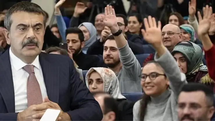 Beklenen atama müjdesi geldi: 20 bin öğretmen atanacak!