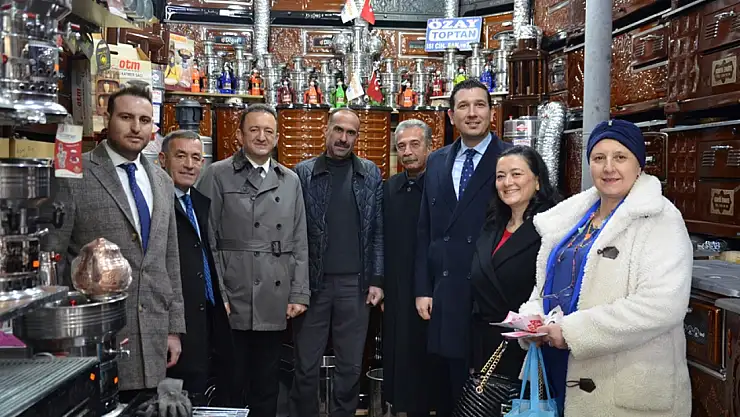 Bektaş, Tarihi bedesten çarşısı esnafından adaylarına destek istedi