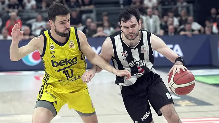 Beşiktaş ile Fenerbahçe arasında final serisi devam ediyor