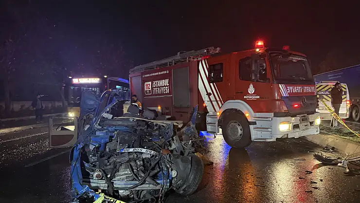 Beton mikseri dört aracı biçti: 2 ölü, 6 yaralı