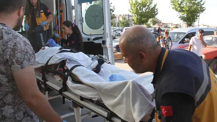 Beyşehir'de otomobil, bisikletliye çarptı: Bir yaralı!