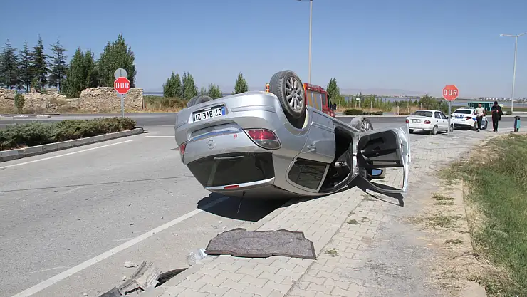 Beyşehir'de otomobil devrildi: 1 yaralı