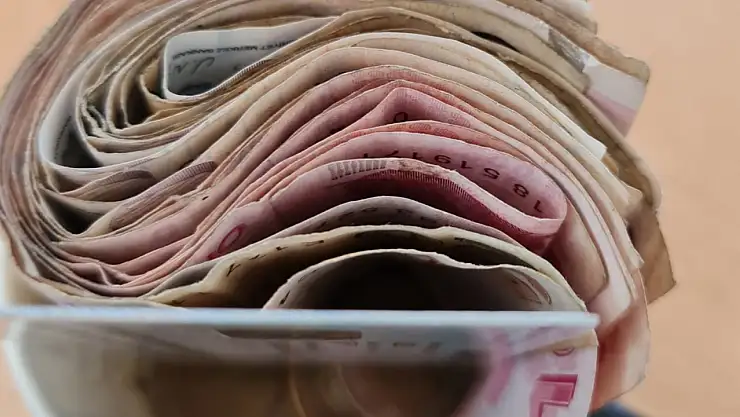 Beyşehir'de zabıtadan dilenci mesaisi