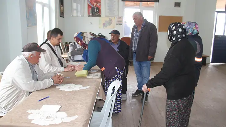 Beyşehir'deki o mahallede muhtar değişti!